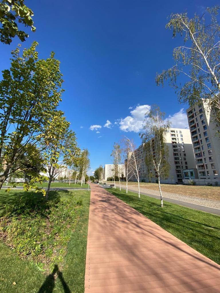 Cozy Apartment 130E By Plaza Bucureşti Eksteriør bilde